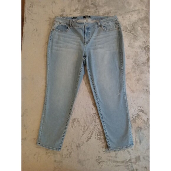 Talbots Jeans Women 18w  Flawless Five Pocket Boyfriend   Flawless Stretch Denim - Picture 2 of 9